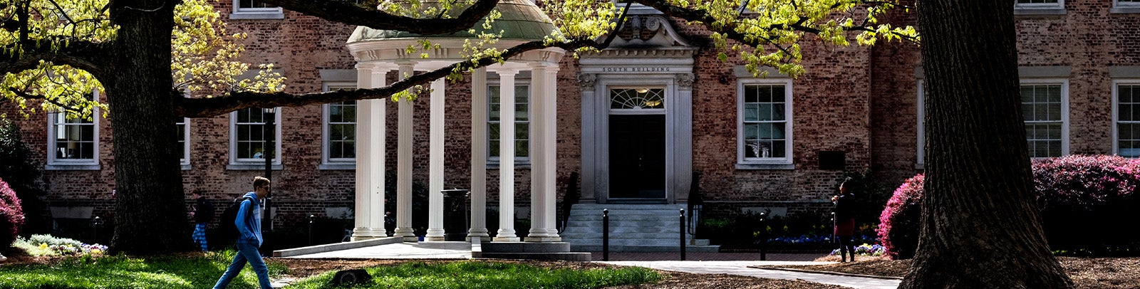 An exterior photo of The UNC Eshelman School of Pharmacy